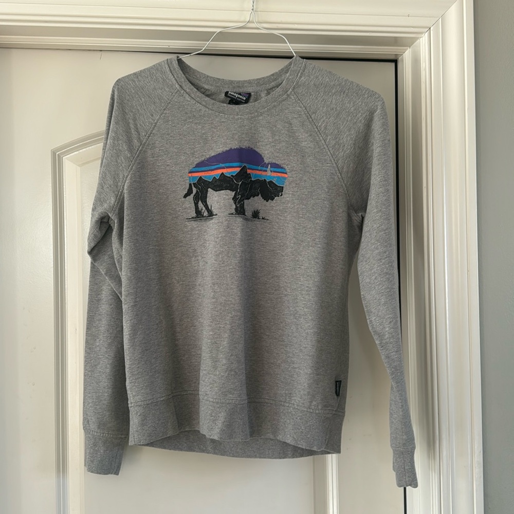 Patongonia Crew Sweatshirt size Medium